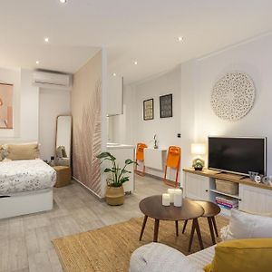 Studio met een King Size Bed